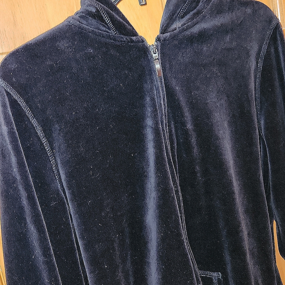 JCPENNY LTALL MADE FOR LIFE HOODIE BLACK. EUC WORN VERY FEW TIMES